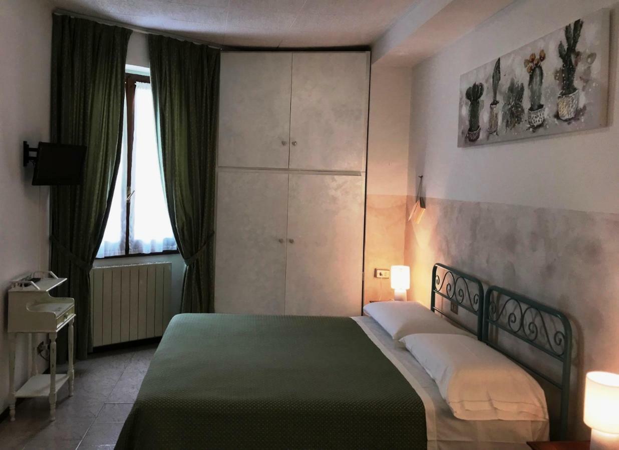 Locanda Calianna Laveno Exteriör bild
