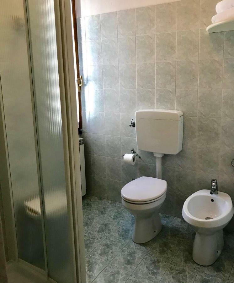 Locanda Calianna Laveno Exteriör bild